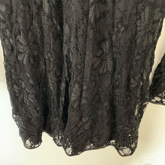 Coco & Tasha Black Floral Lace Long Sleeve Dress - Picture 6 of 8